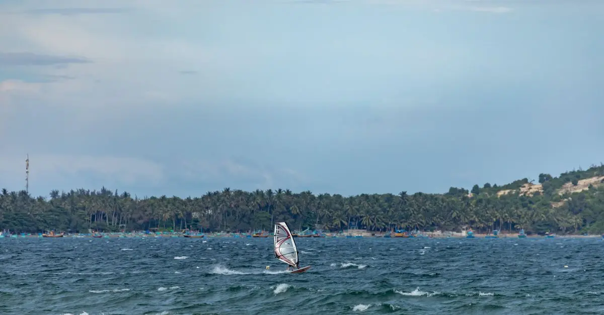 Le windsurf : techniques avancées pour se perfectionner