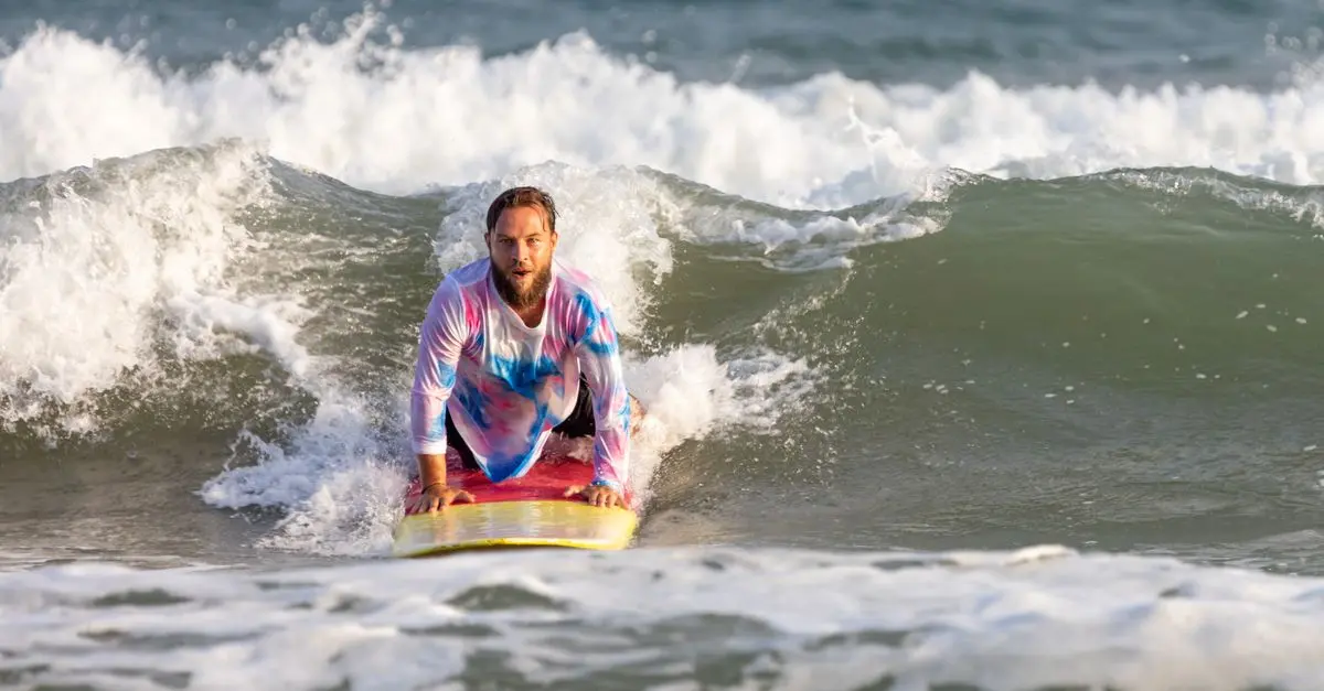 Surf : conseils pour choisir la bonne planche